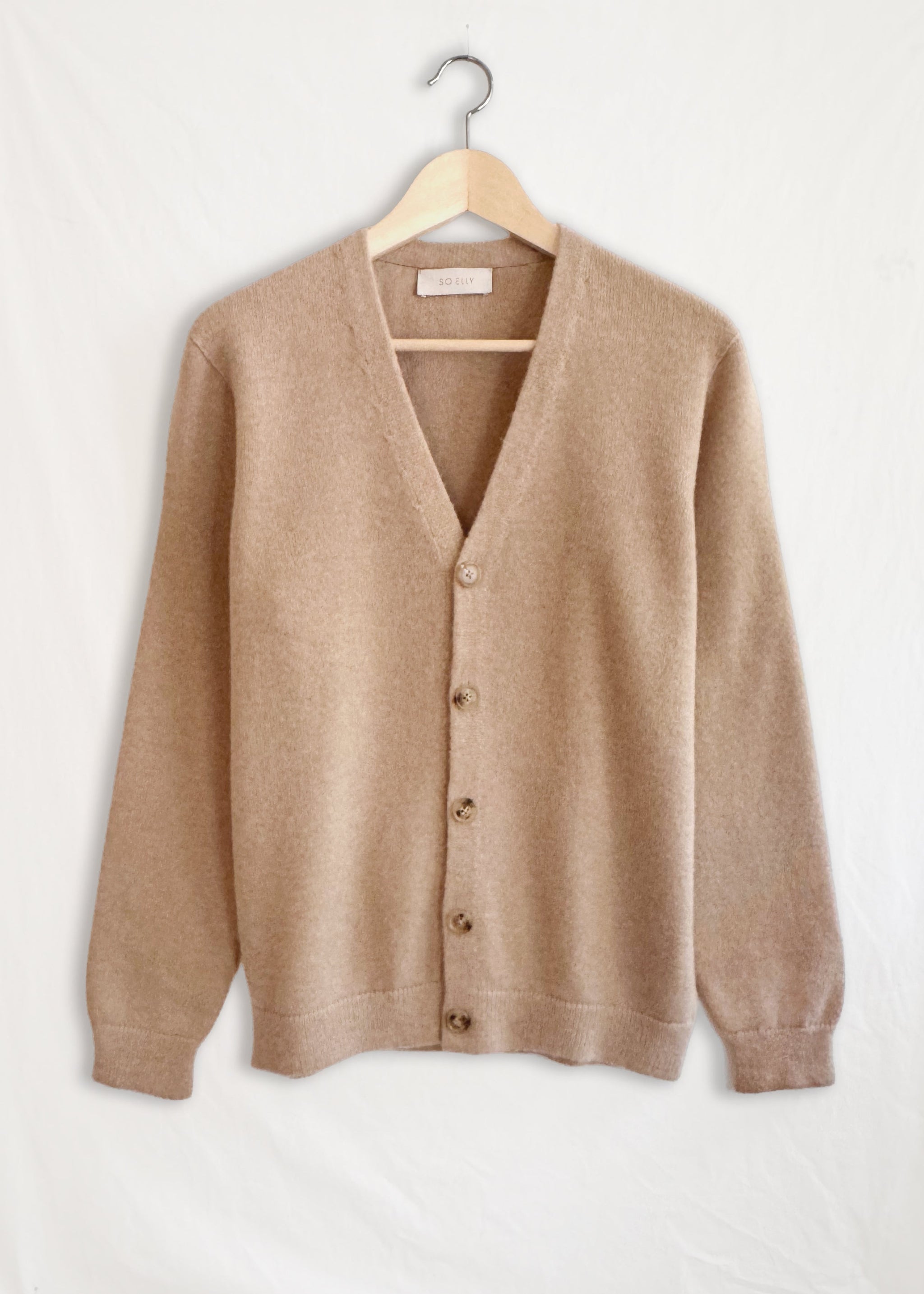 SW04 Charlie Cashmere Cardigan, Camel Mélange- Scottish Cashmere