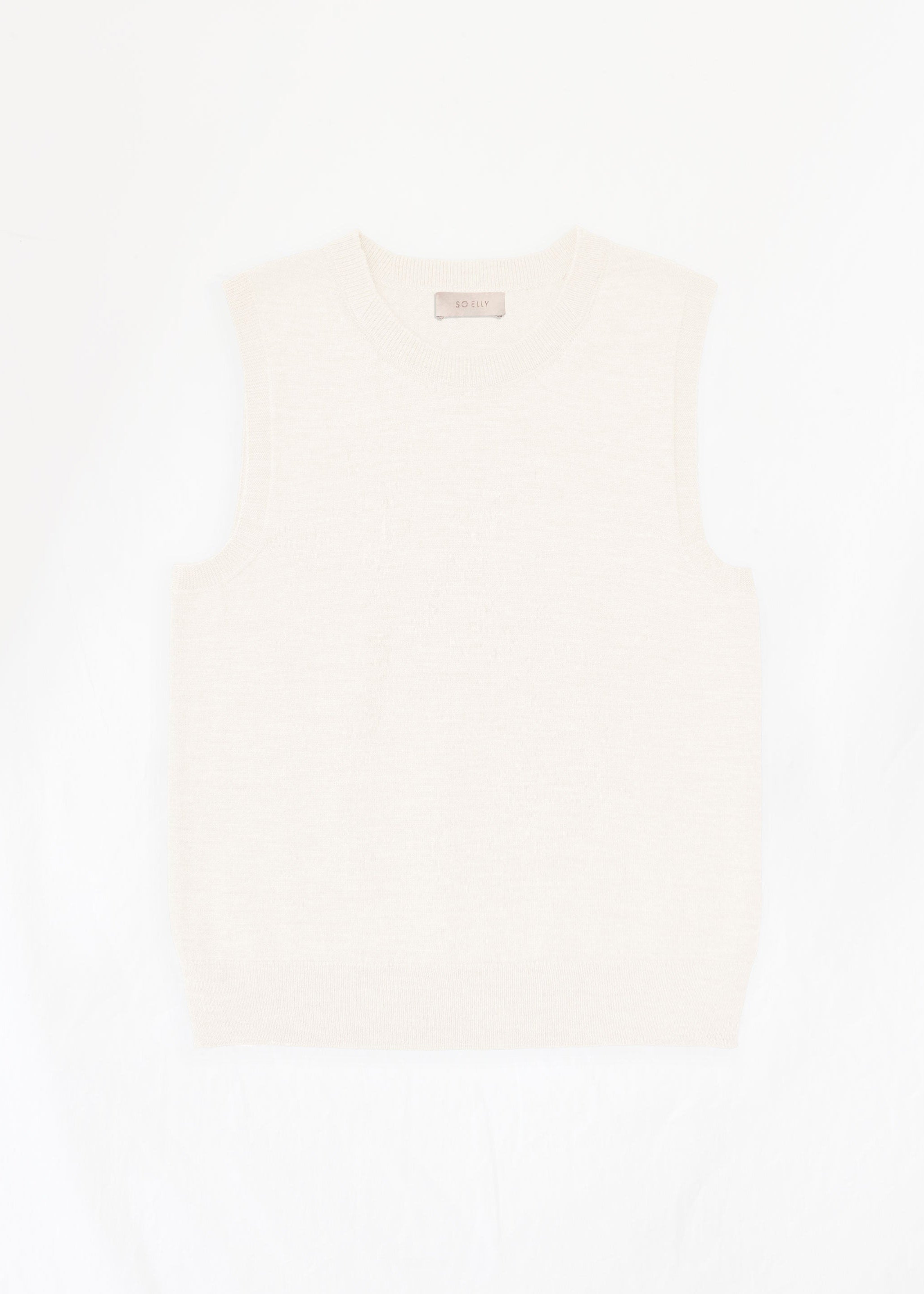 KN09 Ruth Vest, Natural (undyed) – So Elly
